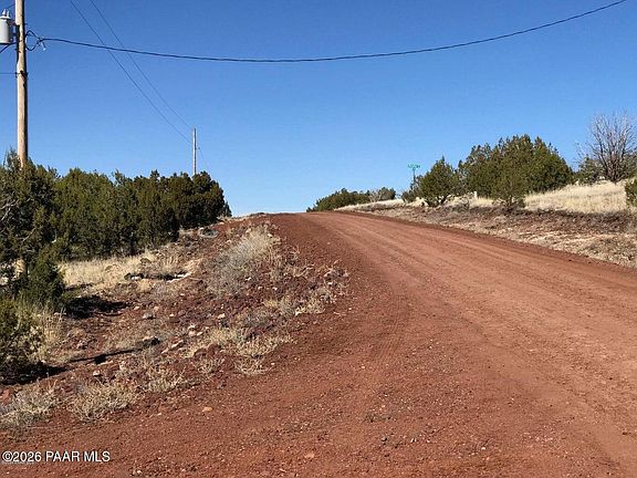 3rd image of 1203 County Line Rd