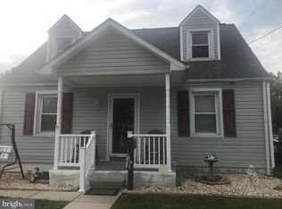 48 Ridgemoor Rd, Essex, MD 21221