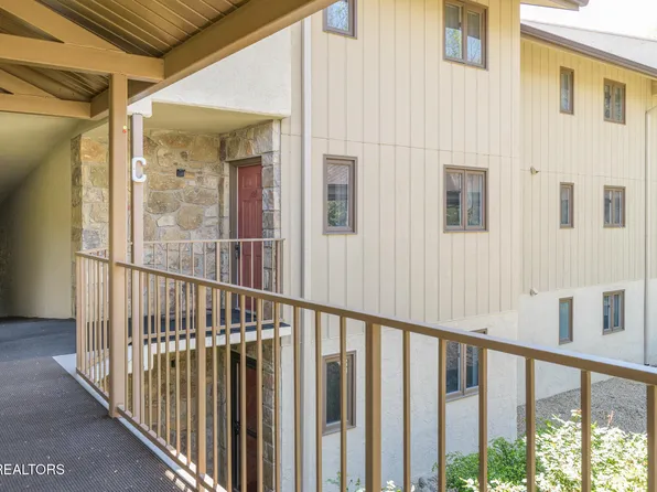 224 Woodland Rd Building C-203, Gatlinburg, TN 37738