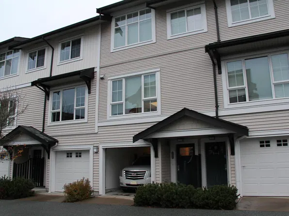 2450 161a St #217, Surrey, BC V3Z 8K4