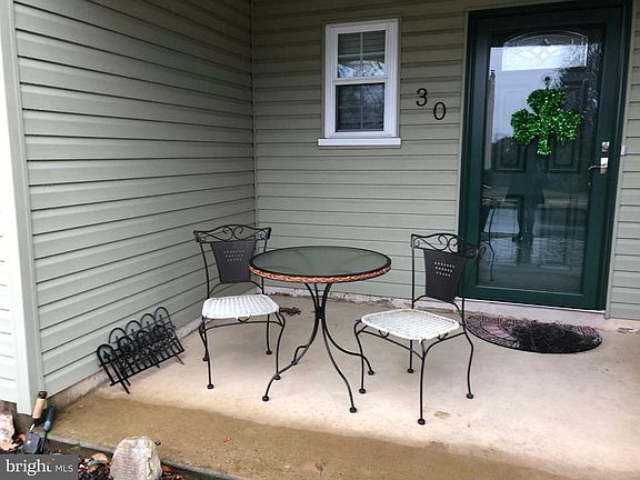 3rd image of 30 Lawson Dr