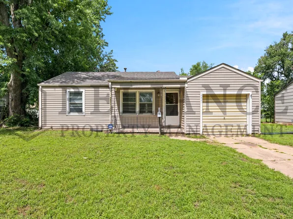 4421 S Oak Ave, Wichita, KS 67217