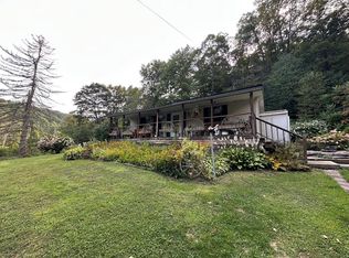 3 Lacney Hollow Ln, Austin, PA 16720