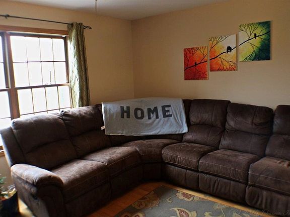 4th image of 1167 Laural Ln