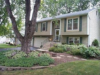 1st image of 1015 Brentwood Pl