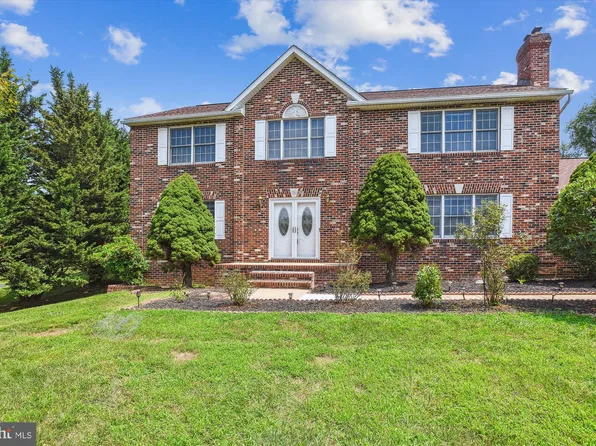 9803 Slalom Run Dr, Woodstock, MD 21163