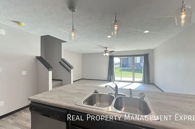 9719 W Broek Dr — Photo 3