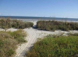 303 E Arctic Ave, Folly Beach, SC 29439