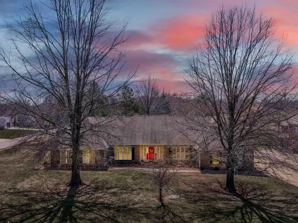 5005 Dogwood Cir, Sedalia, MO 65301
