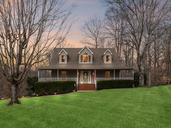 1326 Loann Ave, Kingston Springs, TN 37082