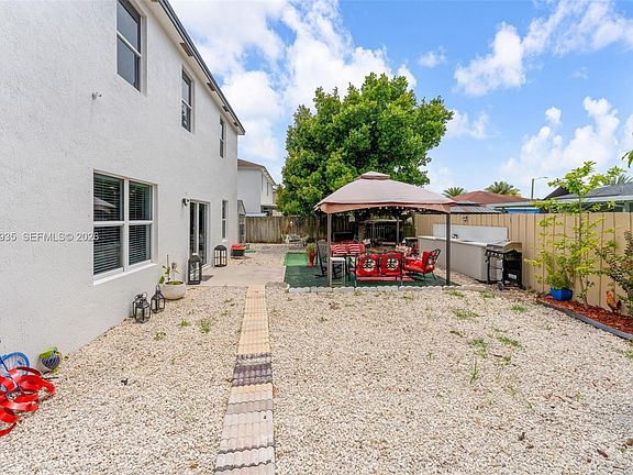 4th image of 29310 SW 143rd Pl