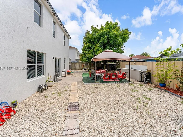 29310 SW 143rd Pl — Photo 4
