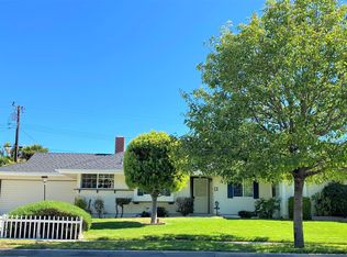 14 Van Dyke St, Thousand Oaks, CA 91360