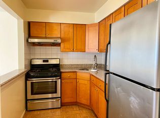 14207 37th Ave FLOOR 2, Flushing, NY 11354