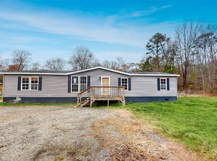 2846 Kings Creek Rd, Hayes, VA 23072