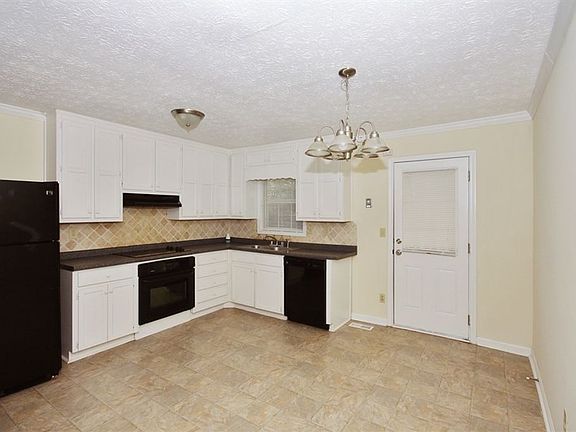 4th image of 3168 Rock Pine Way