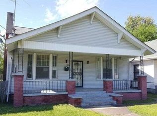 1029 Martin Luther King Jr Dr, Paducah, KY 42001
