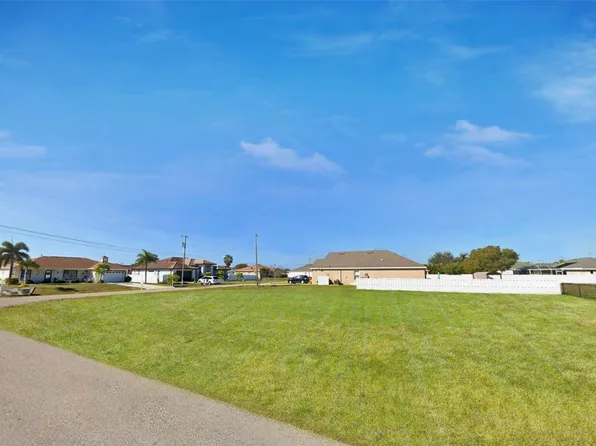 2101 SW 25th Terr Cape, Cape Coral, FL 33914