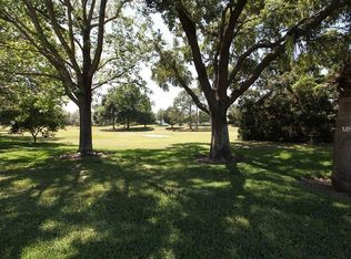 1612 N Us Highway 301, Sumterville, FL 33585