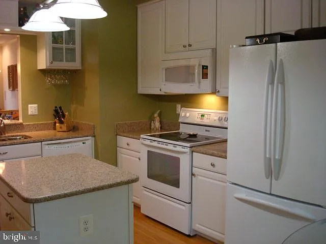 6348 Gray Sea Way — Photo 8