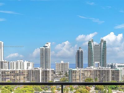 2500 Parkview Dr APT 1704, Hallandale Beach, FL, 33009