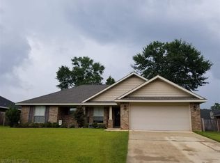 27881 Turkey Branch Dr, Daphne, AL 36526