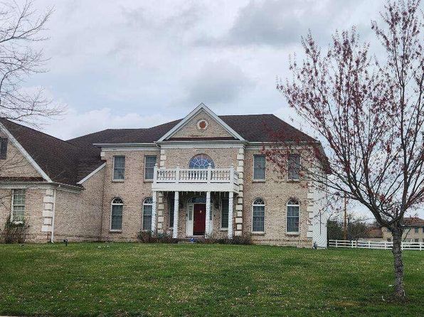 76 Stream Bank Drive, Freehold, NJ 07728