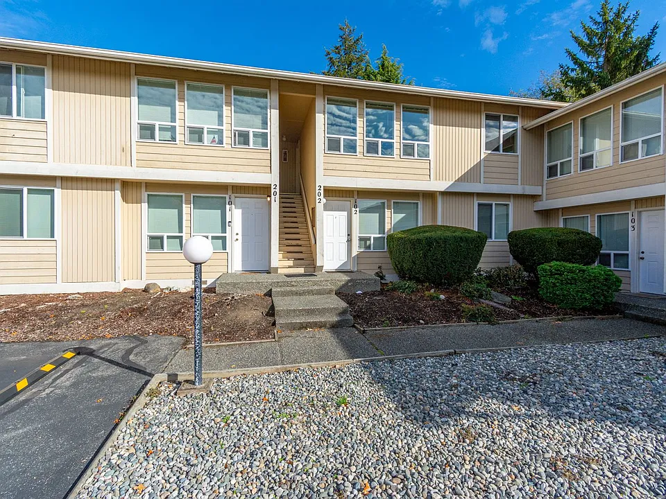 M1407: Horizons West Apartments