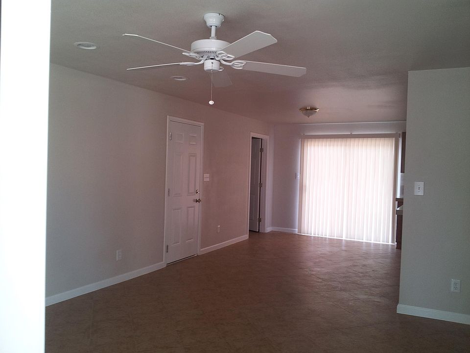 1st image of 3524 E Everett Dr