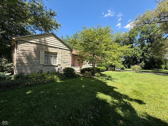 4th image of 240 N Forsythe St