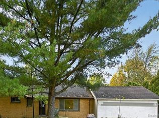 3490 Hannan Rd S, Canton, MI 48188
