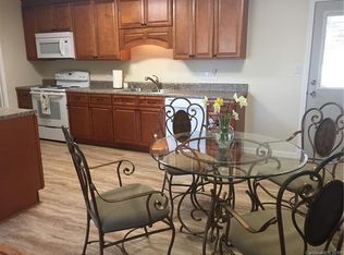 529 Willow Rd, Hendersonville, NC 28739