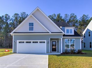 469 Eden Dr SW, Supply, NC 28462