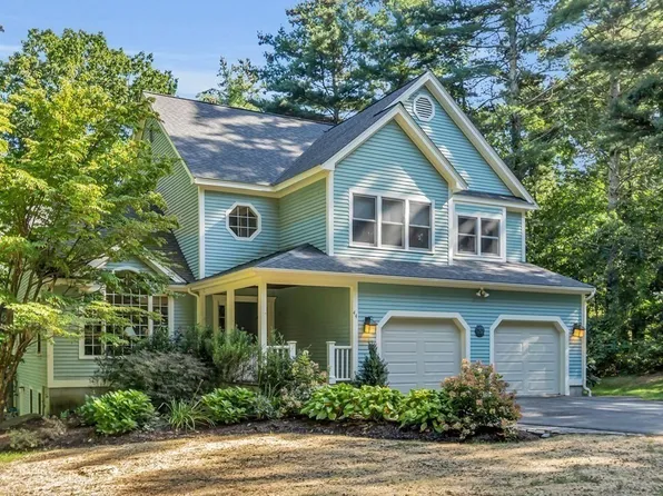 44 Treaty Elm Ln, Stow, MA 01775