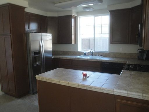 3rd image of 1628 S Chianti Ln