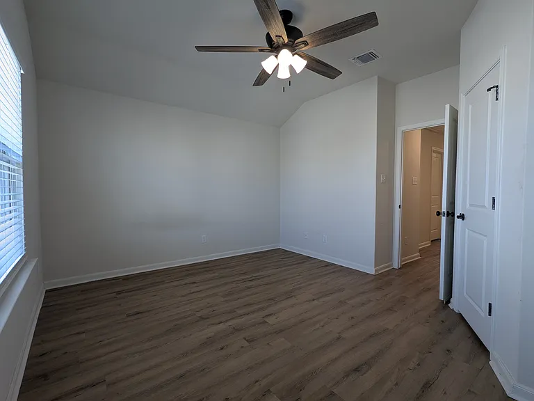 7613 Agave Bnd #101 — Photo 11