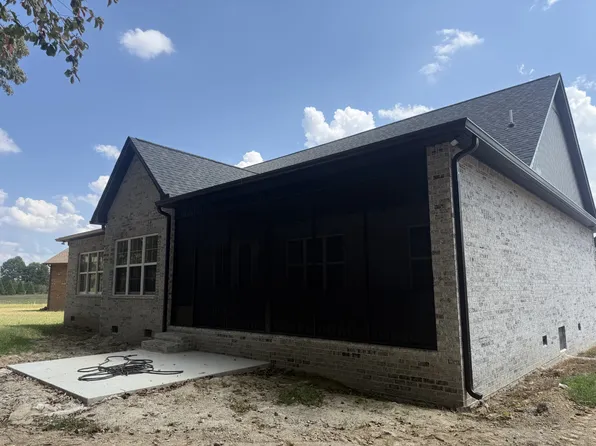 121 Settlers Trce, Tullahoma, TN 37388