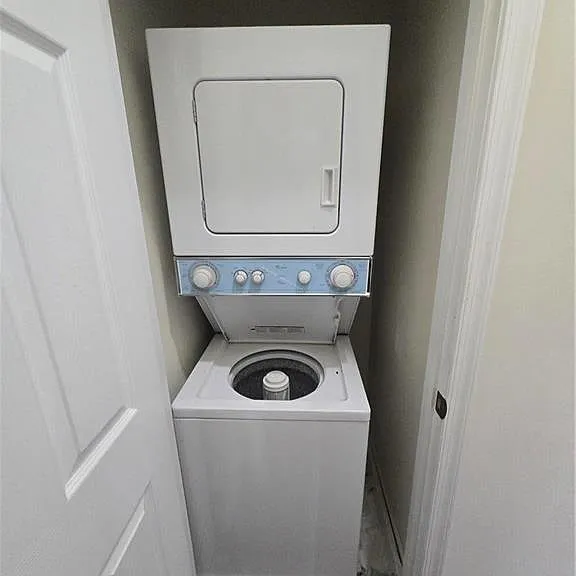 7617 Hamilton Blvd #B — Photo 6