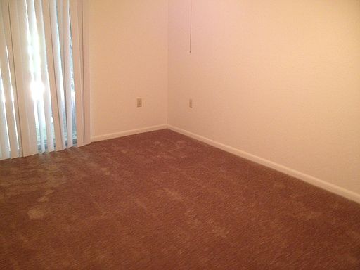 5th image of 1213 NW 39th Ave APT A4