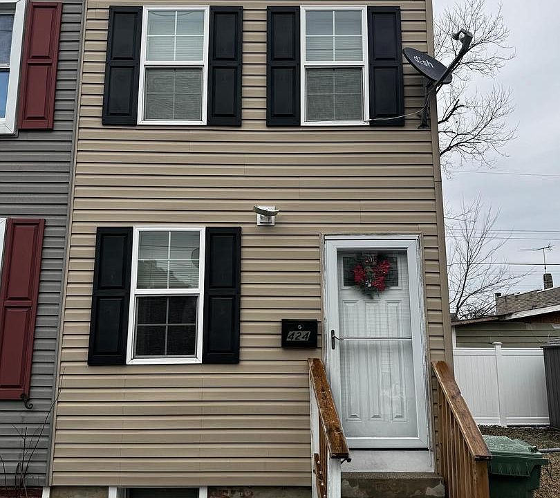 1st image of 424 Freeman St