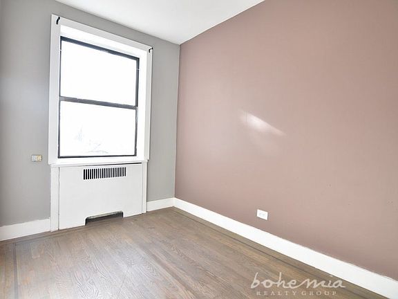 4th image of 3660 Waldo Ave #L4