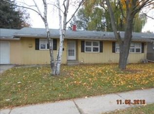 1006 Pine St, Sun Prairie, WI 53590