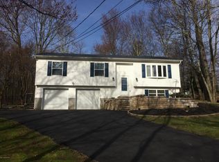 1005 Dancing Ridge Rd, East Stroudsburg, PA 18302