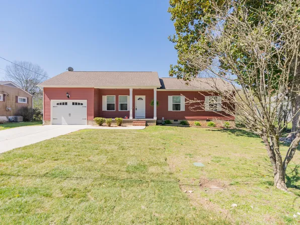 66 Greens Lake Cir, Rossville, GA 30741