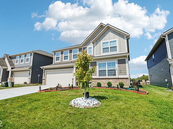 5th image of 3262 Essex Dr