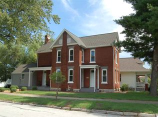 1501 Oak St, Quincy, IL 62301