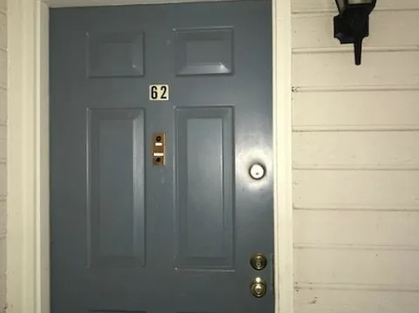 62 Taylor Dr #328, Franklin Park, NJ 08823