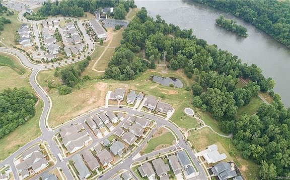 2nd image of 306 Mill Ridge Rd