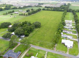 900 Langlinais Rd, Youngsville, LA 70592
