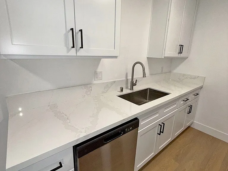 3685 Mentone Ave #4 — Photo 5